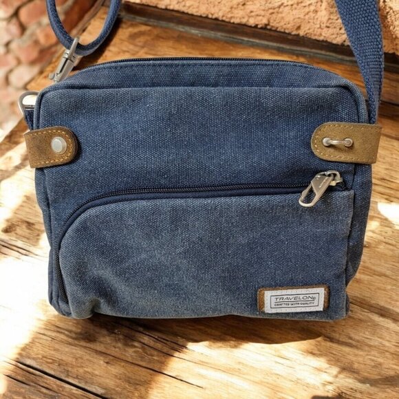 Travelon - Anti-Theft Heritage Crossbody with 5-Point Anti-Theft Protection - Picture 1 of 16